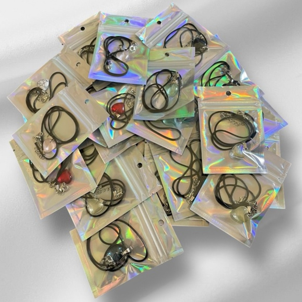 NEW Randomly Assorted 5 Count Women’s Colored Heart Plastic Necklace (One Size)